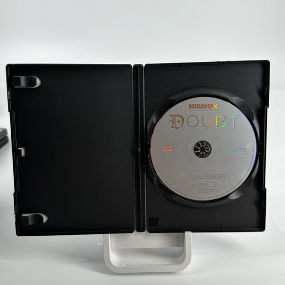 Doubt. Meryl Streep. Philip Seymour Hoffman. - Picture 4 of 4